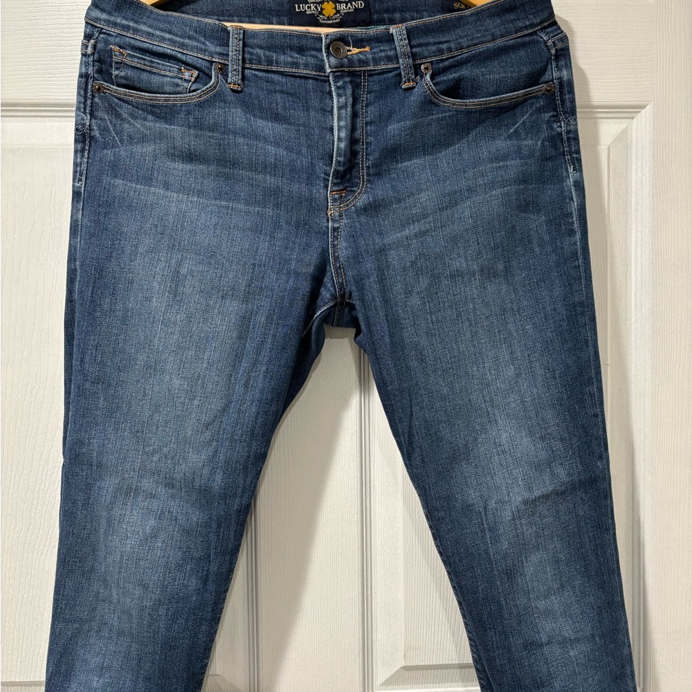 Lucky Brand Capri Jeans